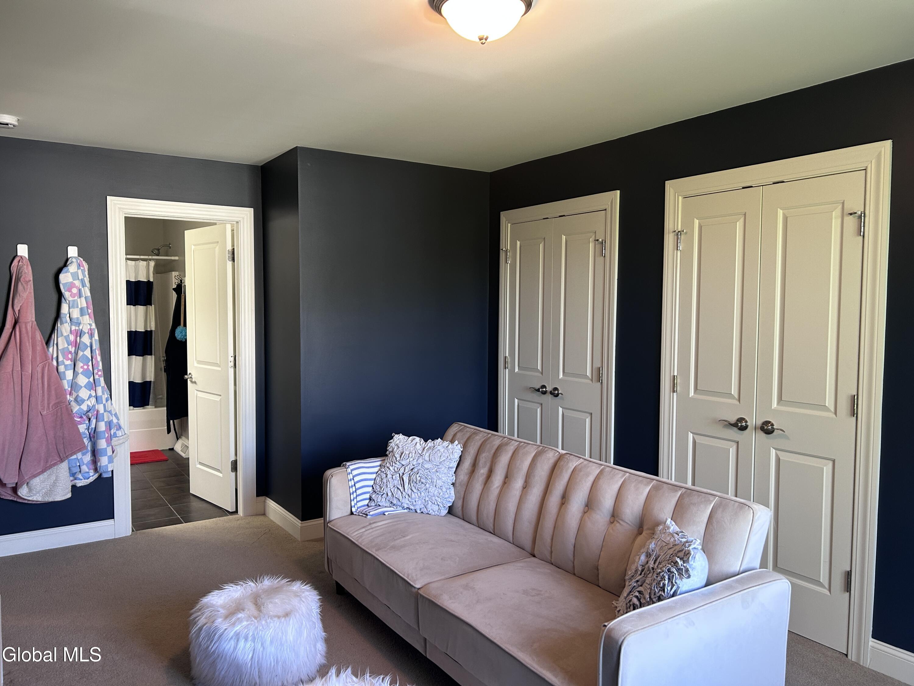 224 Brittany Place Niskayuna NY 12309