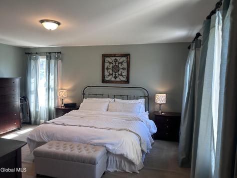 224 Brittany Place Niskayuna NY 12309