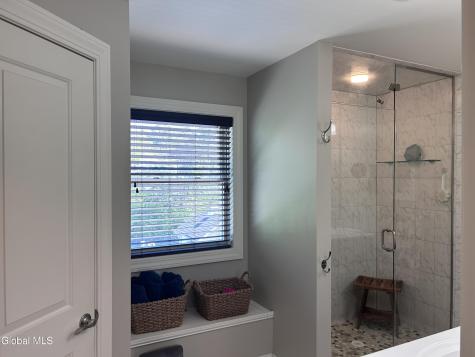 224 Brittany Place Niskayuna NY 12309