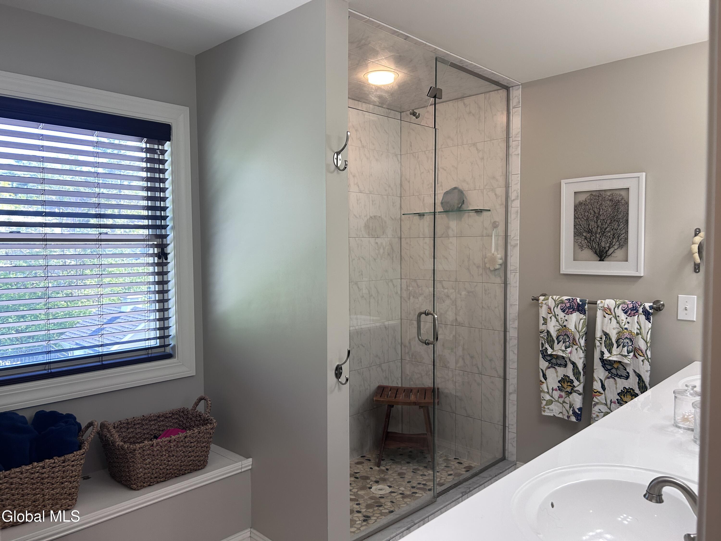 224 Brittany Place Niskayuna NY 12309