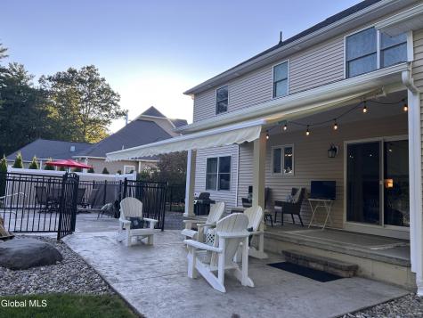 224 Brittany Place Niskayuna NY 12309