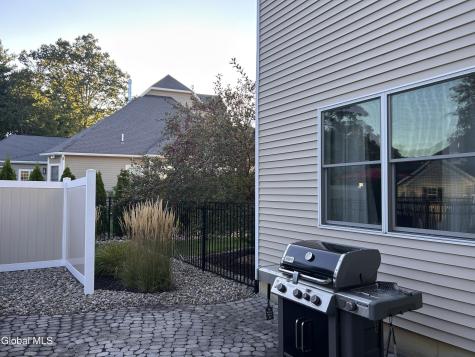 224 Brittany Place Niskayuna NY 12309