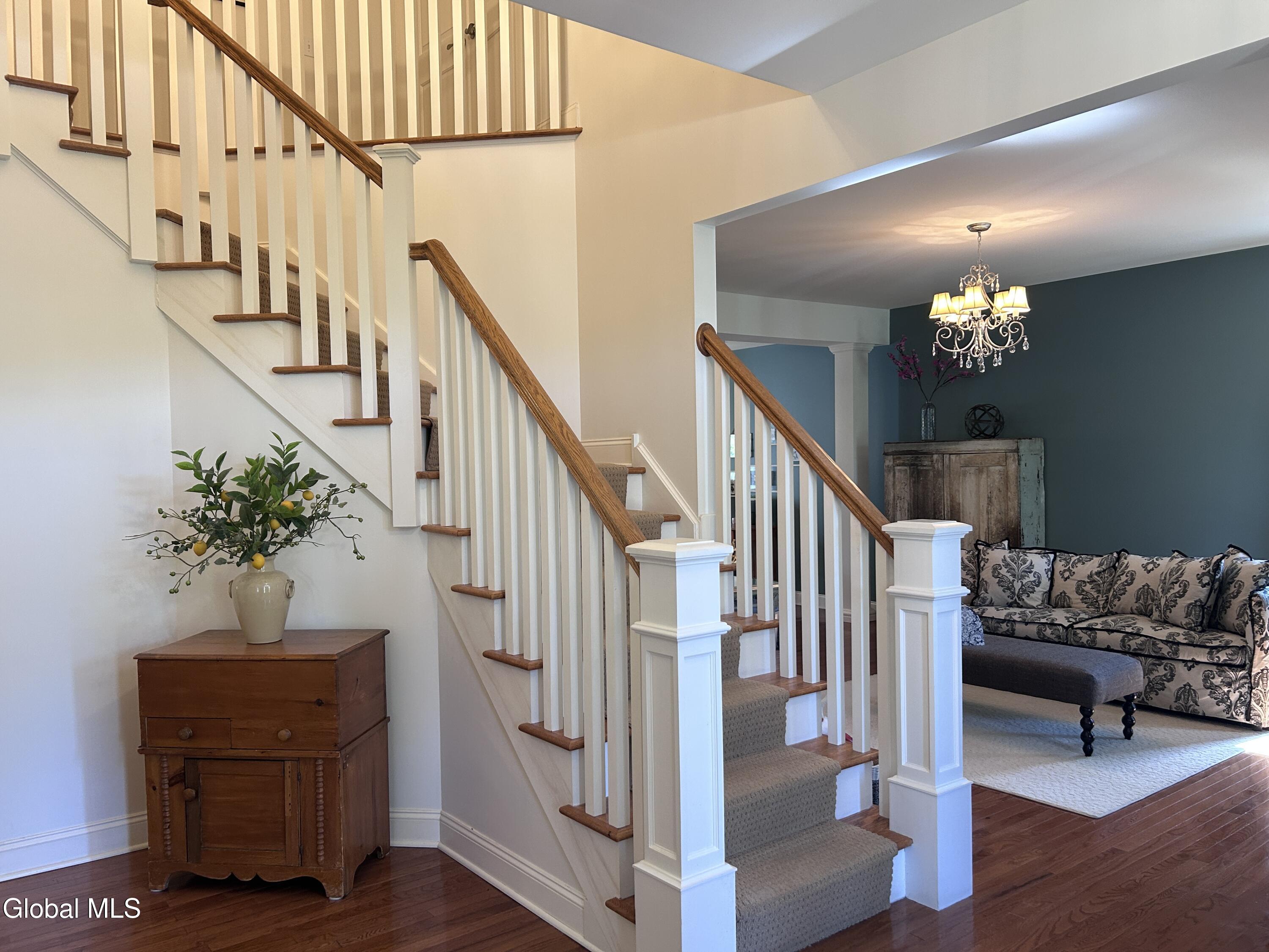 224 Brittany Place Niskayuna NY 12309