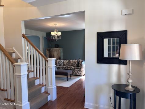 224 Brittany Place Niskayuna NY 12309