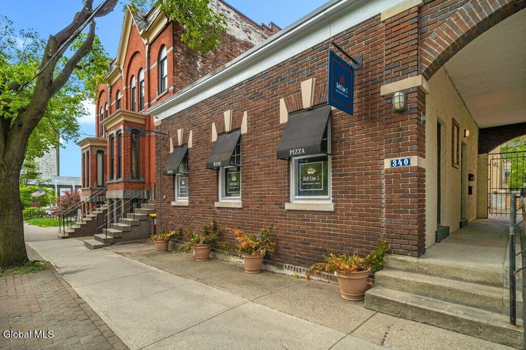 340 Hamilton Street Albany NY 12210