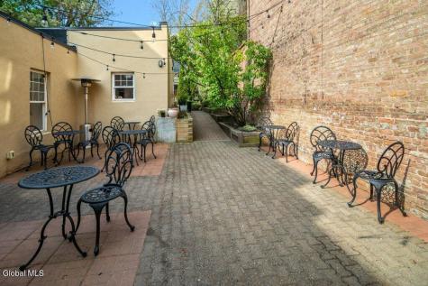 340 Hamilton Street Albany NY 12210