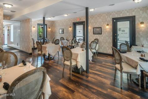 340 Hamilton Street Albany NY 12210