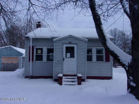27 Cheltingham Avenue Schenectady NY 12306