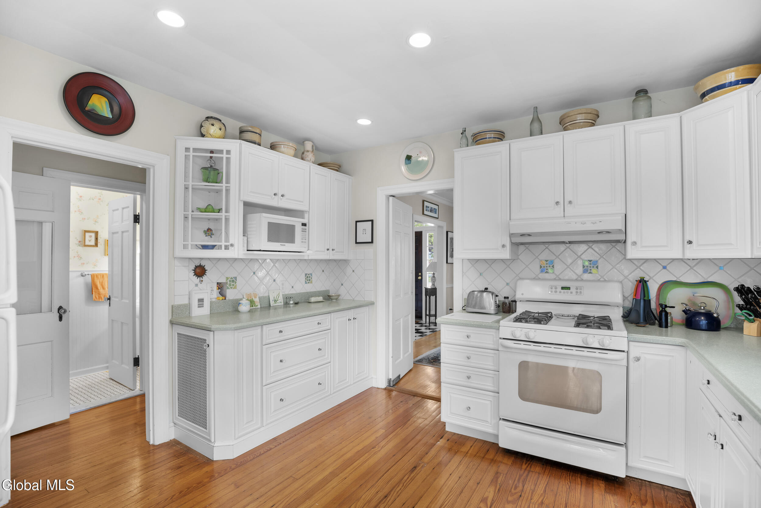 723 Sanders Avenue Glenville NY 12302