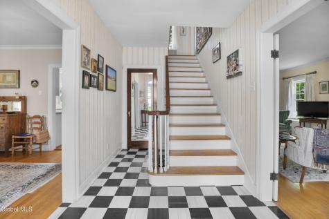 723 Sanders Avenue Glenville NY 12302