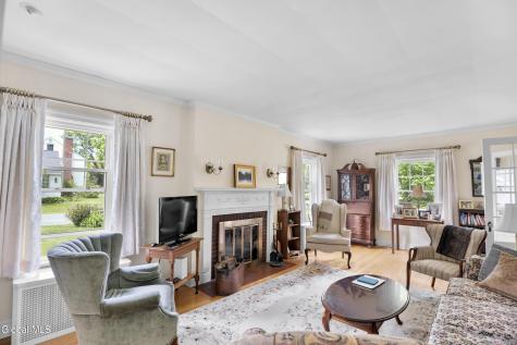723 Sanders Avenue Glenville NY 12302