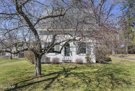 143 /147 Glenmont Road Glenmont NY 12077