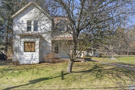 143 /147 Glenmont Road Glenmont NY 12077