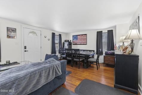 143 /147 Glenmont Road Glenmont NY 12077