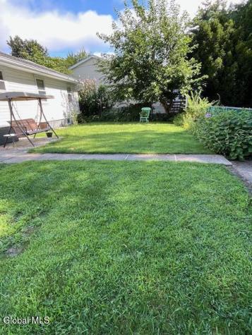 23 Westlyn Court Guilderland NY 12203