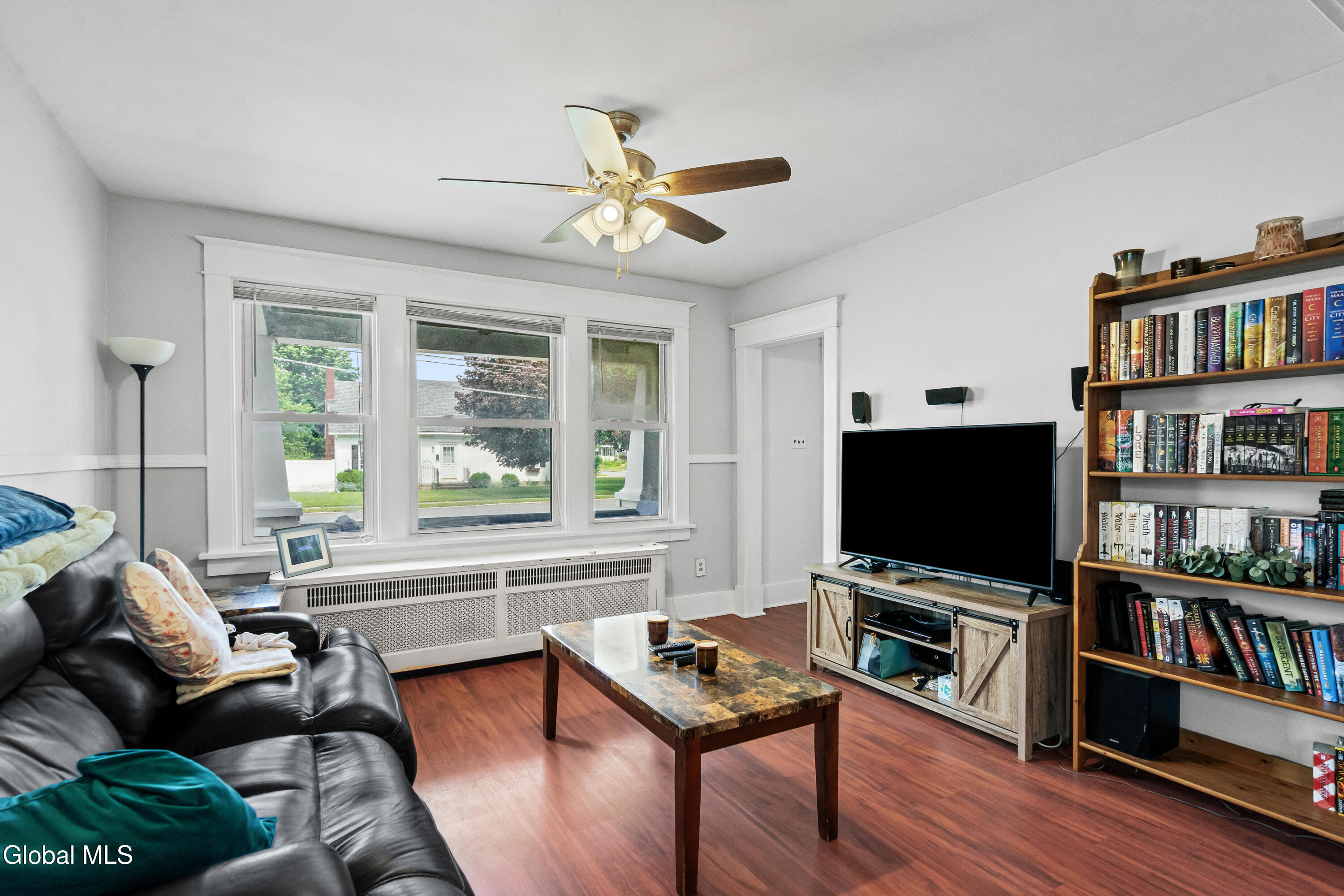 906 Altamont Avenue Schenectady NY 12303