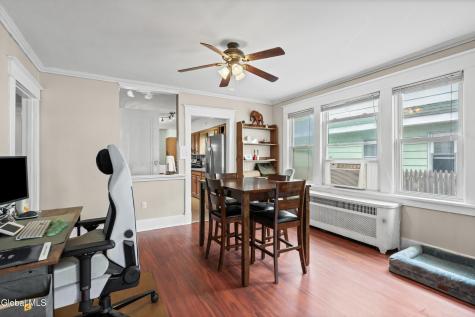 906 Altamont Avenue Schenectady NY 12303