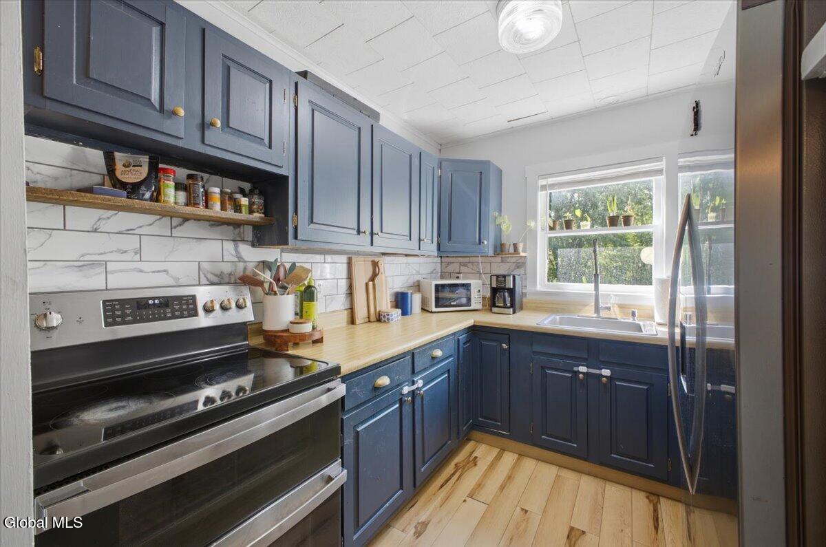 7952 Us-9 Pottersville NY 12860