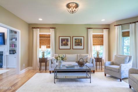 9 Autumn Court Wilton NY 12831