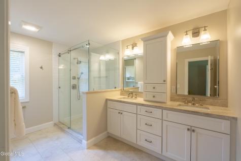 9 Autumn Court Wilton NY 12831