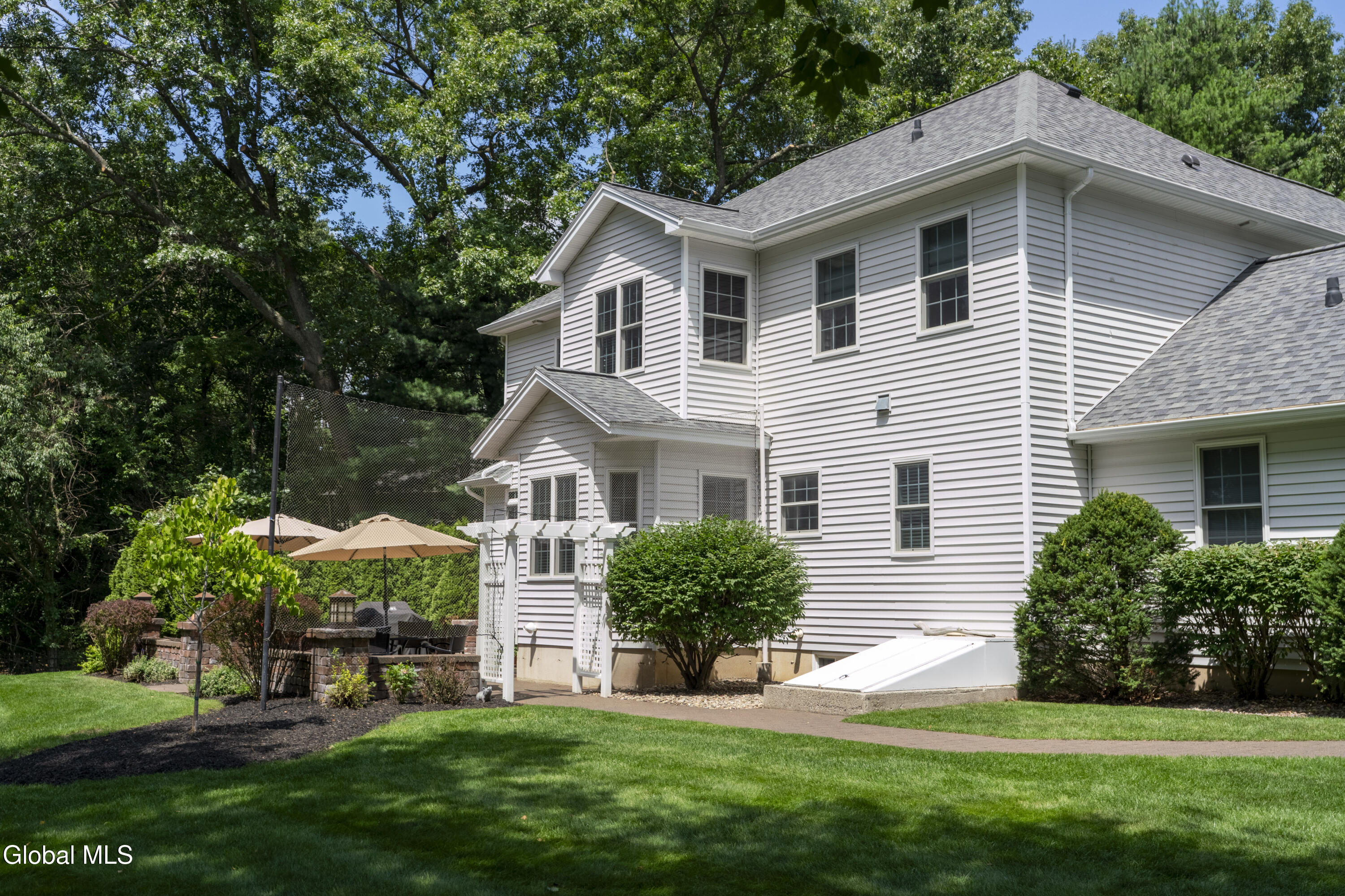 9 Autumn Court Wilton NY 12831