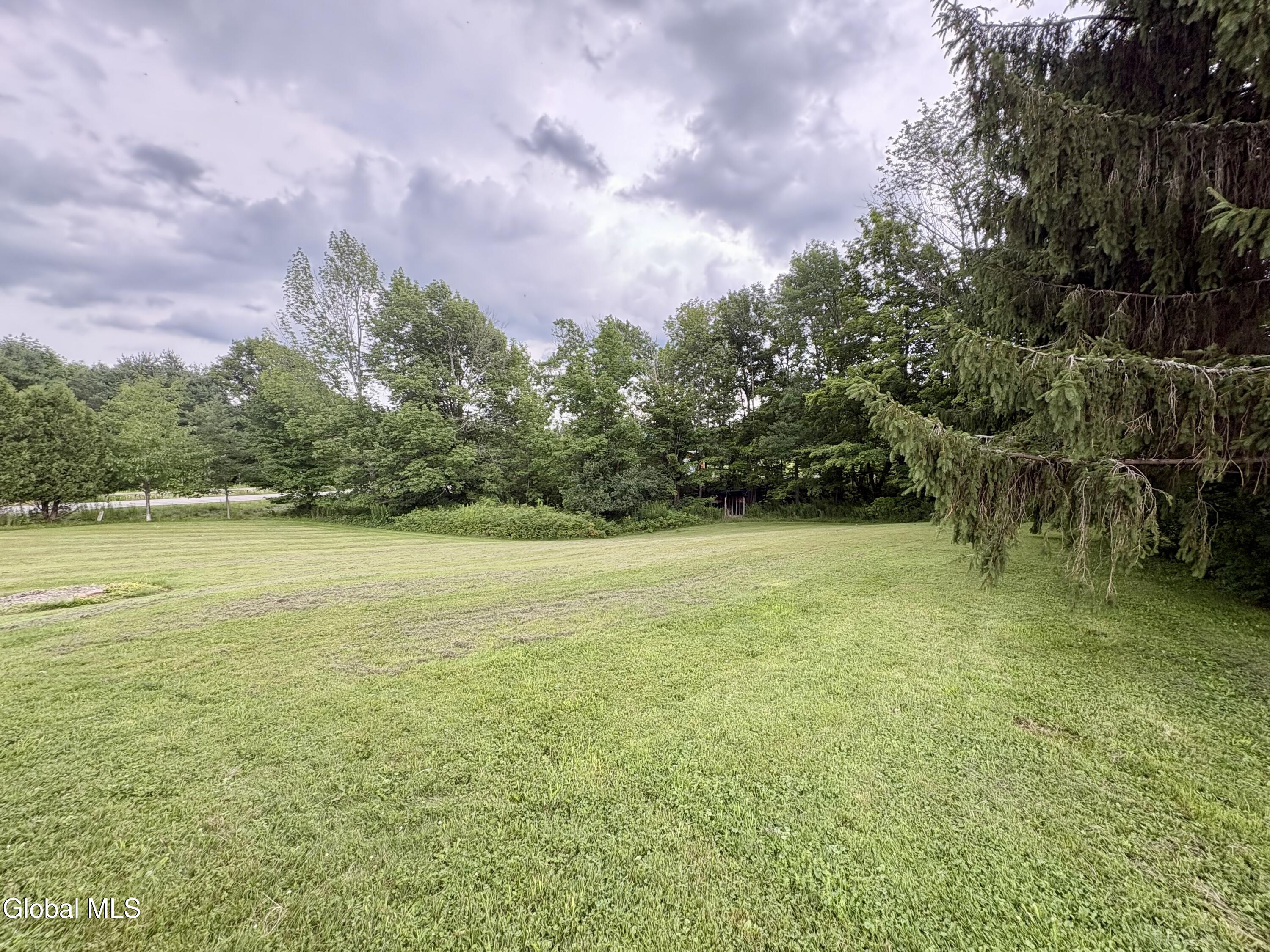 693 New York 10 Jefferson NY 12093