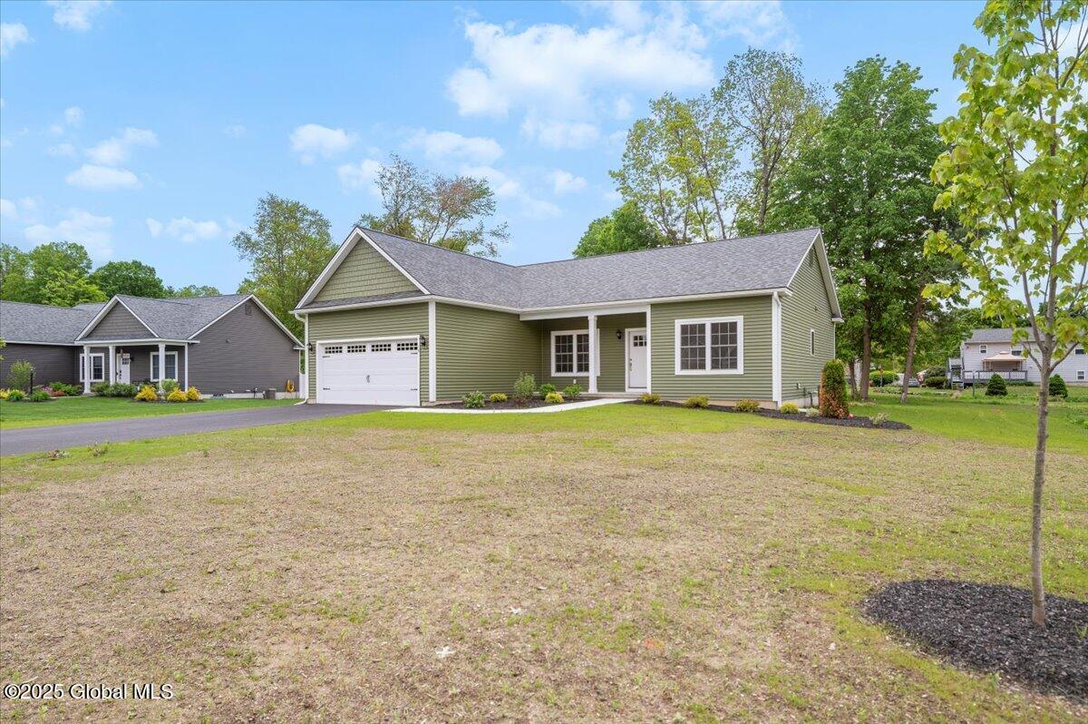 4 Berry Drive Queensbury NY 12804