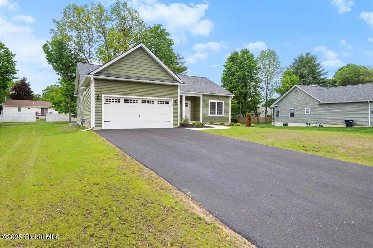 4 Berry Drive Queensbury NY 12804