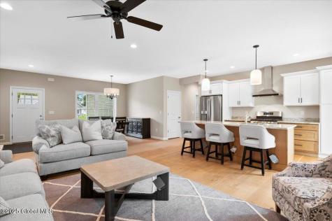 4 Berry Drive Queensbury NY 12804