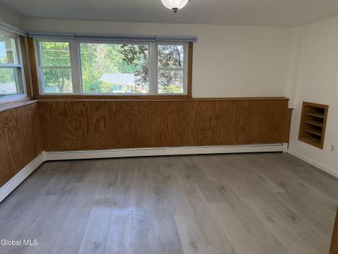116 S Waldron Lane East Greenbush NY 12198