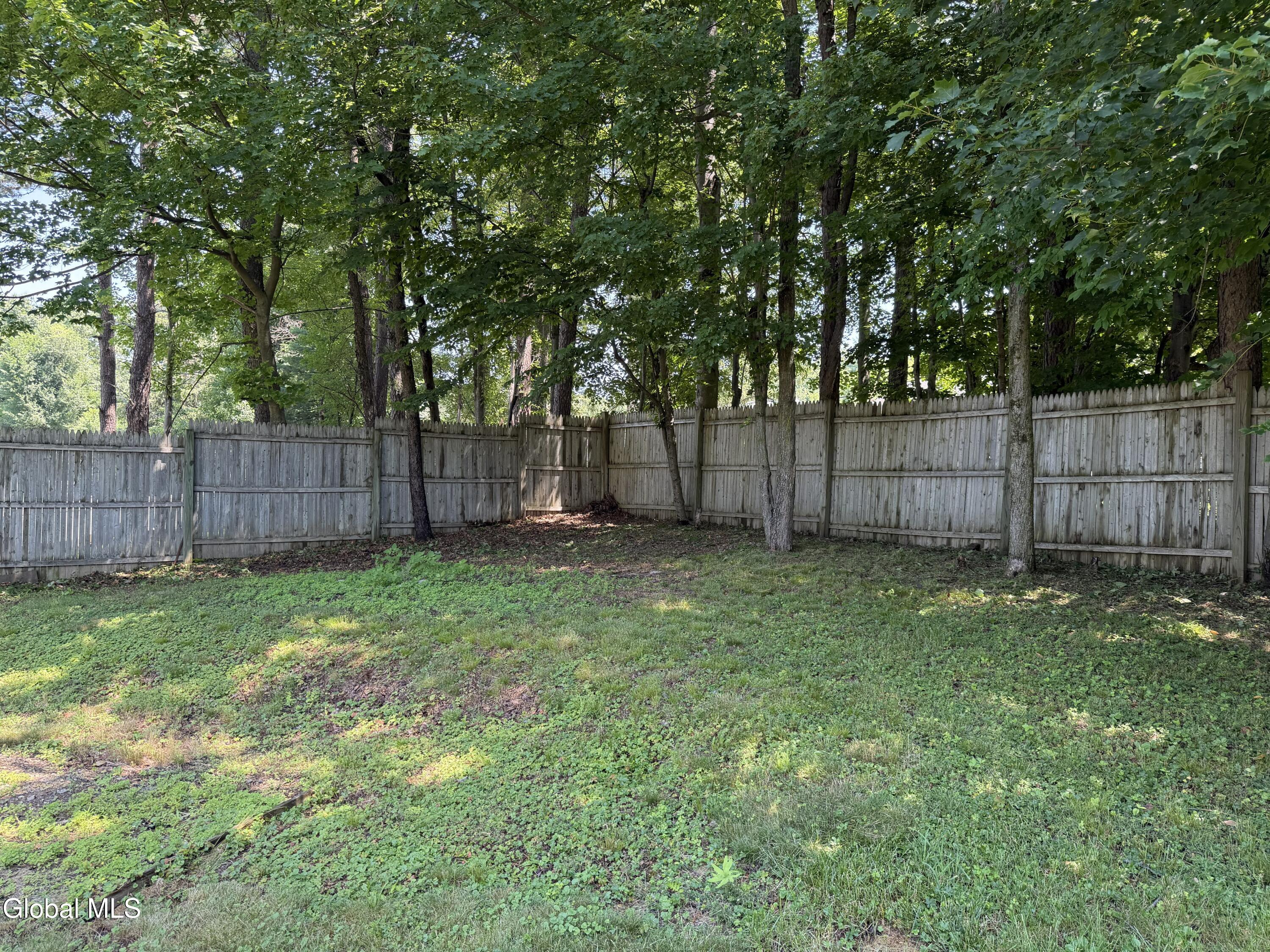 116 S Waldron Lane East Greenbush NY 12198