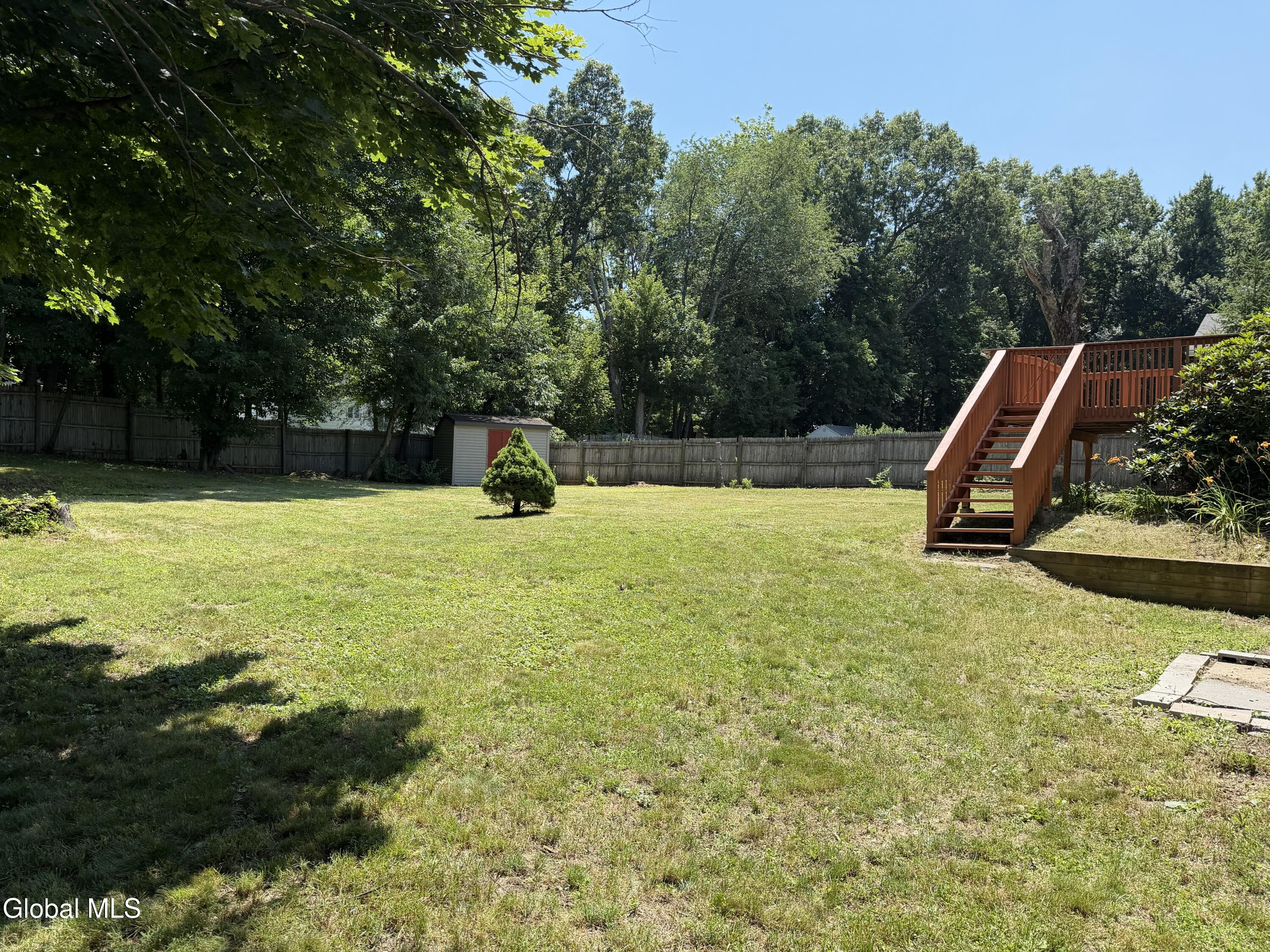 116 S Waldron Lane East Greenbush NY 12198