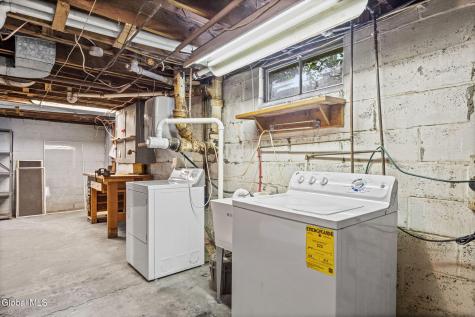 141 Polsin Drive Schenectady NY 12303