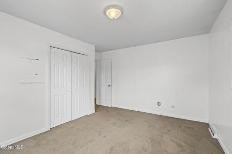 92 Fleetwood Avenue Albany NY 12209