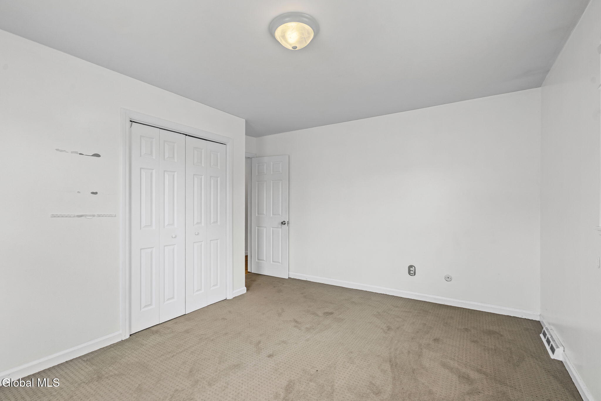 92 Fleetwood Avenue Albany NY 12209