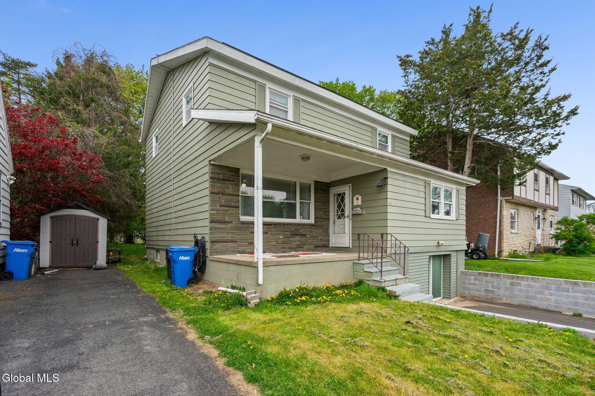 92 Fleetwood Avenue Albany NY 12209