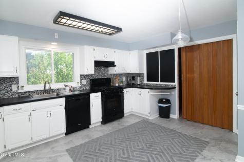 413 Hackett Boulevard Albany NY 12208
