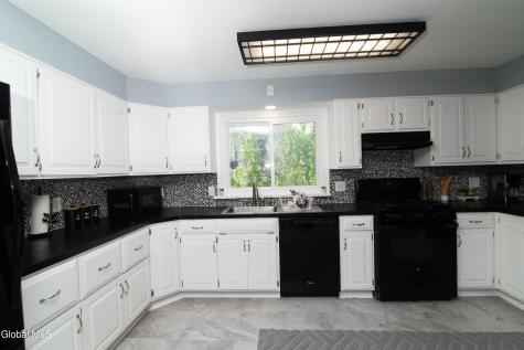 413 Hackett Boulevard Albany NY 12208