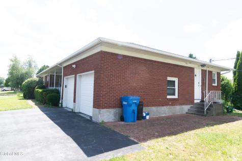 413 Hackett Boulevard Albany NY 12208