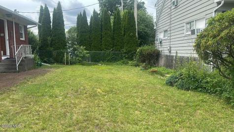 413 Hackett Boulevard Albany NY 12208