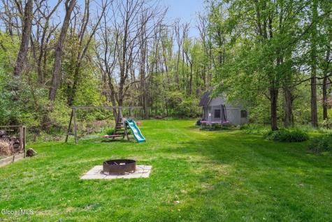 54 Altamont Road Voorheesville NY 12186