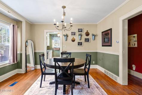 54 Altamont Road Voorheesville NY 12186