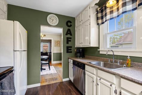 54 Altamont Road Voorheesville NY 12186