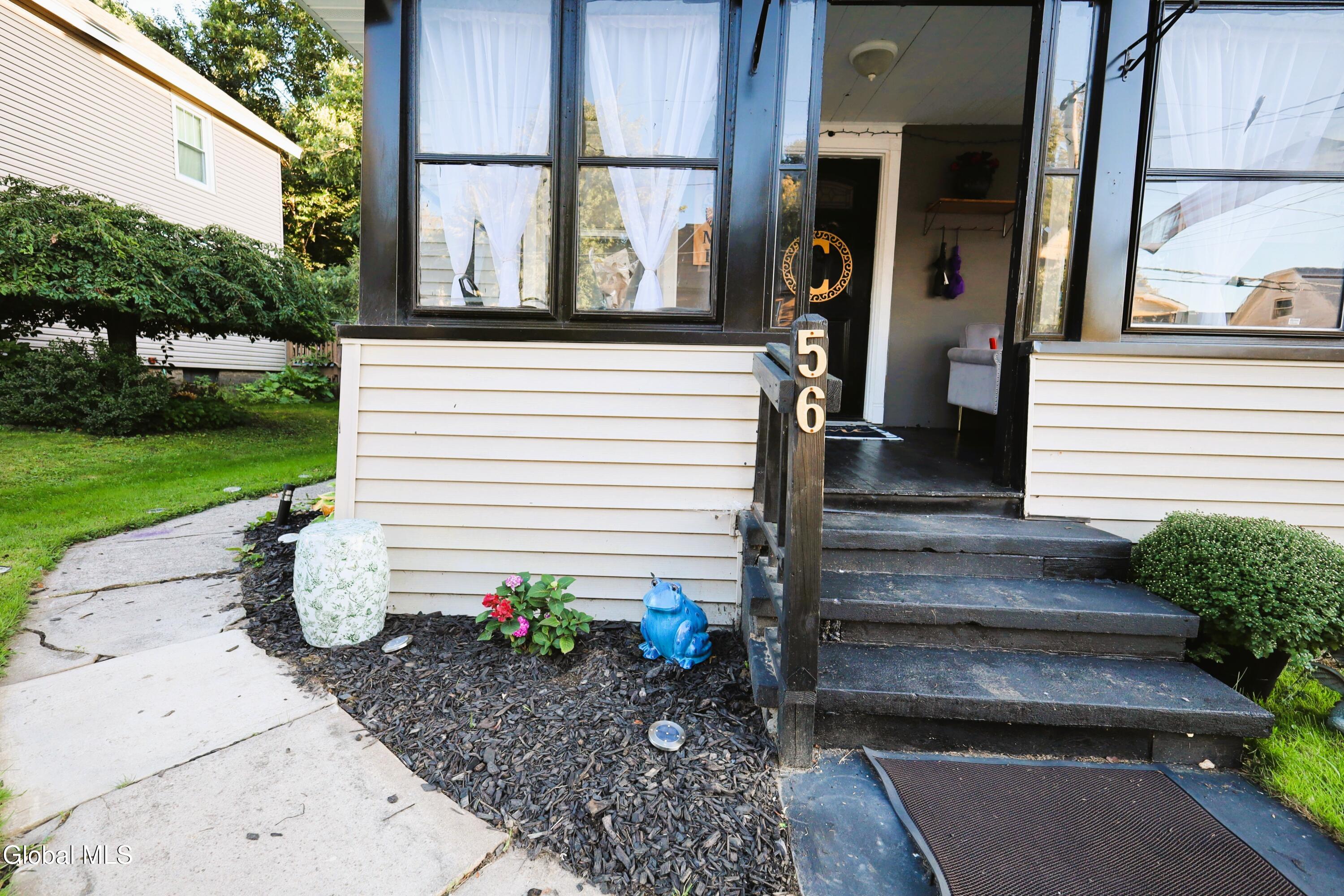 56 Steele Avenue Gloversville NY 12078