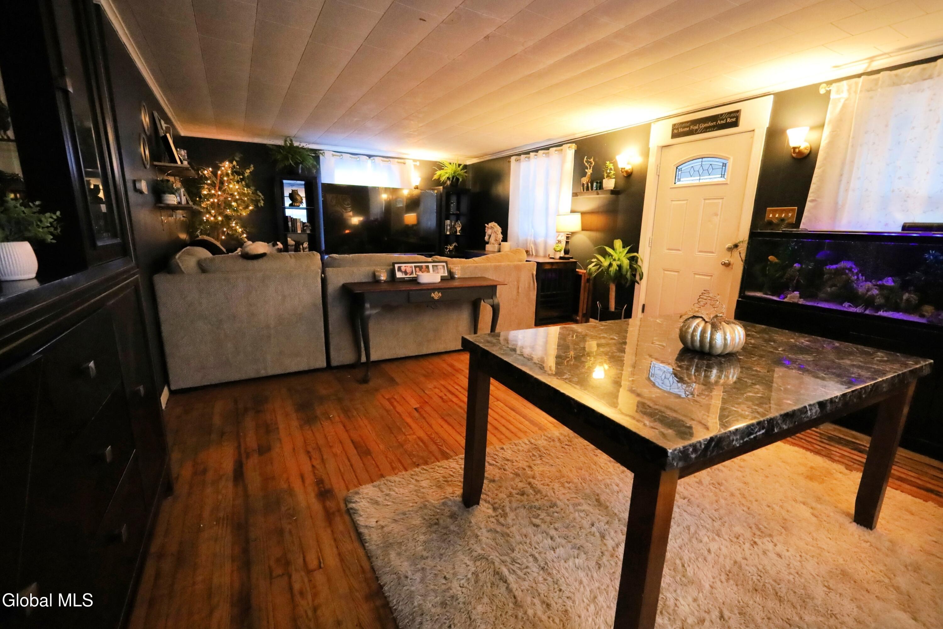56 Steele Avenue Gloversville NY 12078