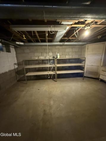 27 N Mcnab Avenue Gloversville NY 12078