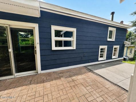 27 N Mcnab Avenue Gloversville NY 12078