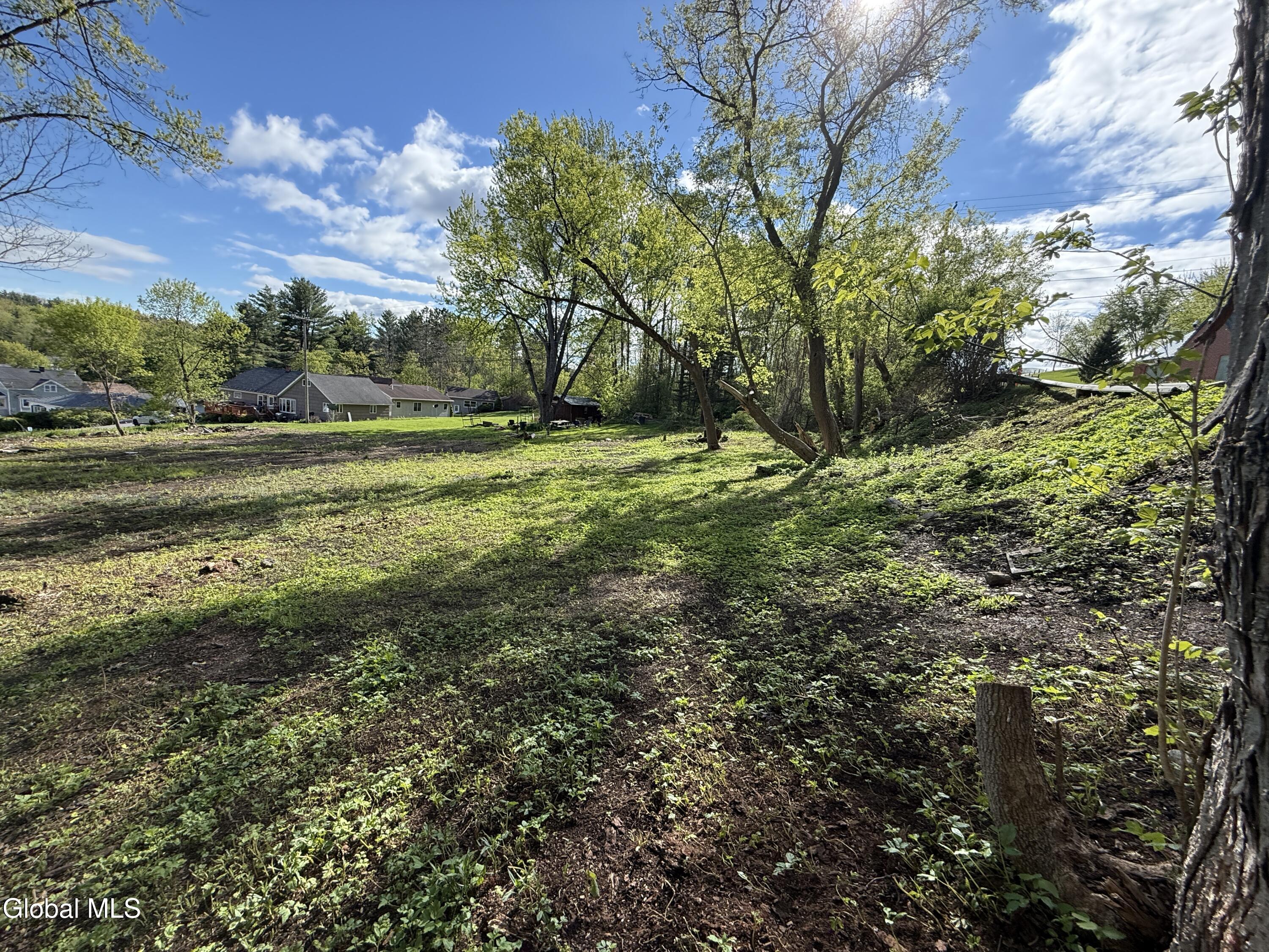 27 N Mcnab Avenue Gloversville NY 12078