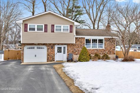 9 Street Anna Lane Glenville NY 12302