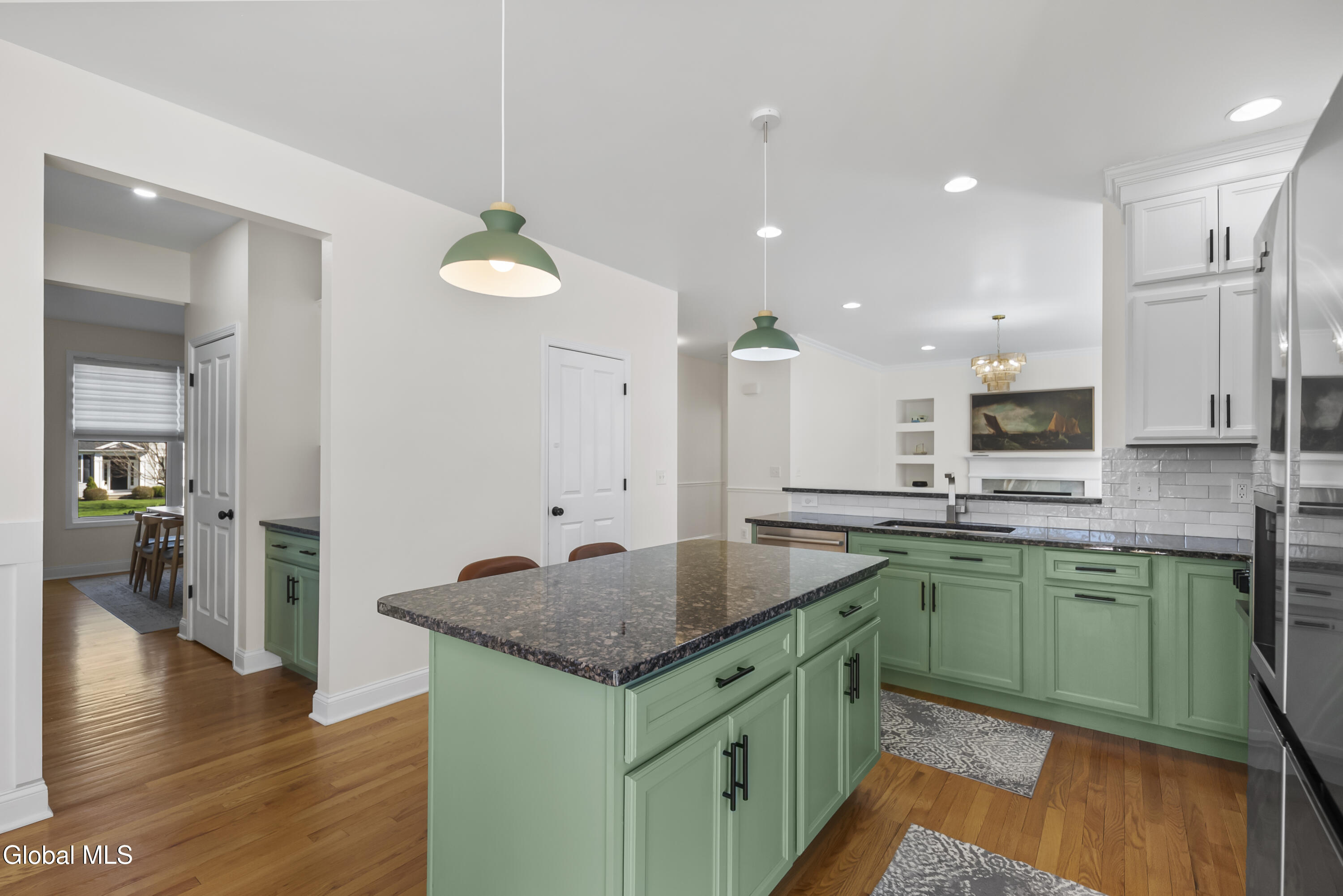 43 Chester Drive Halfmoon NY 12188
